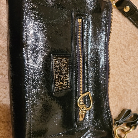 Coach poppy black liquid gloss purse - Picture 3 of 5